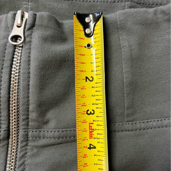 Freddy WR.UP Sage Green Zip Up Leggings - Picture 12 of 15